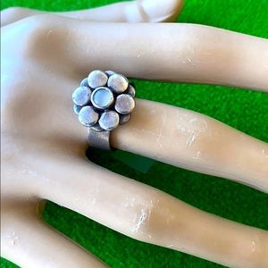 Vintage solid sterling silver flower ring s 8